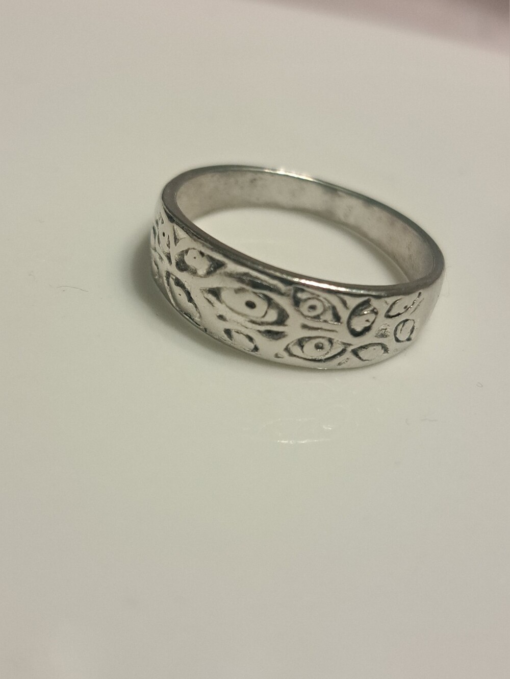 Silver Patterned Women's Band Ring - Silver